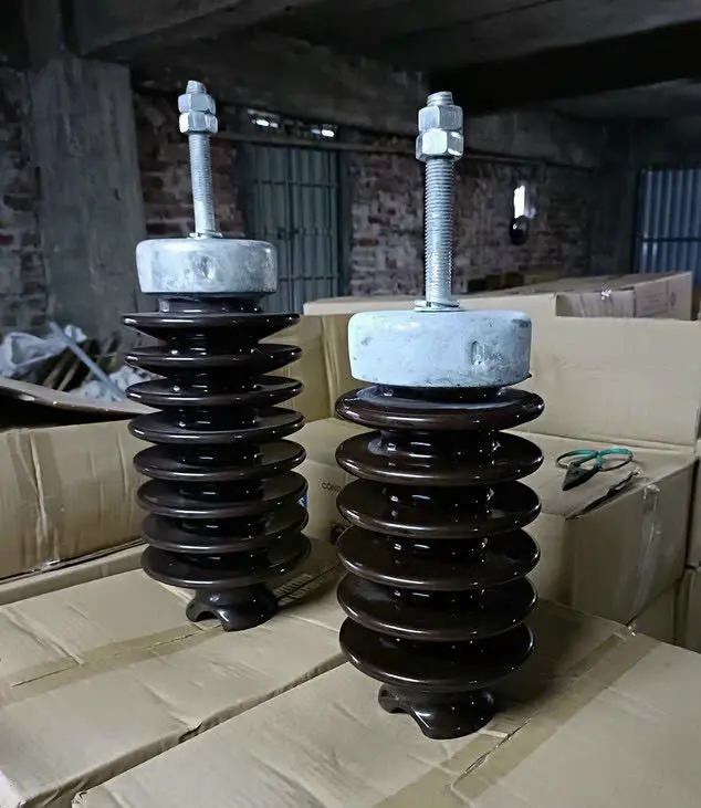 Sứ Đứng 24kV Hoàng Liên Sơn